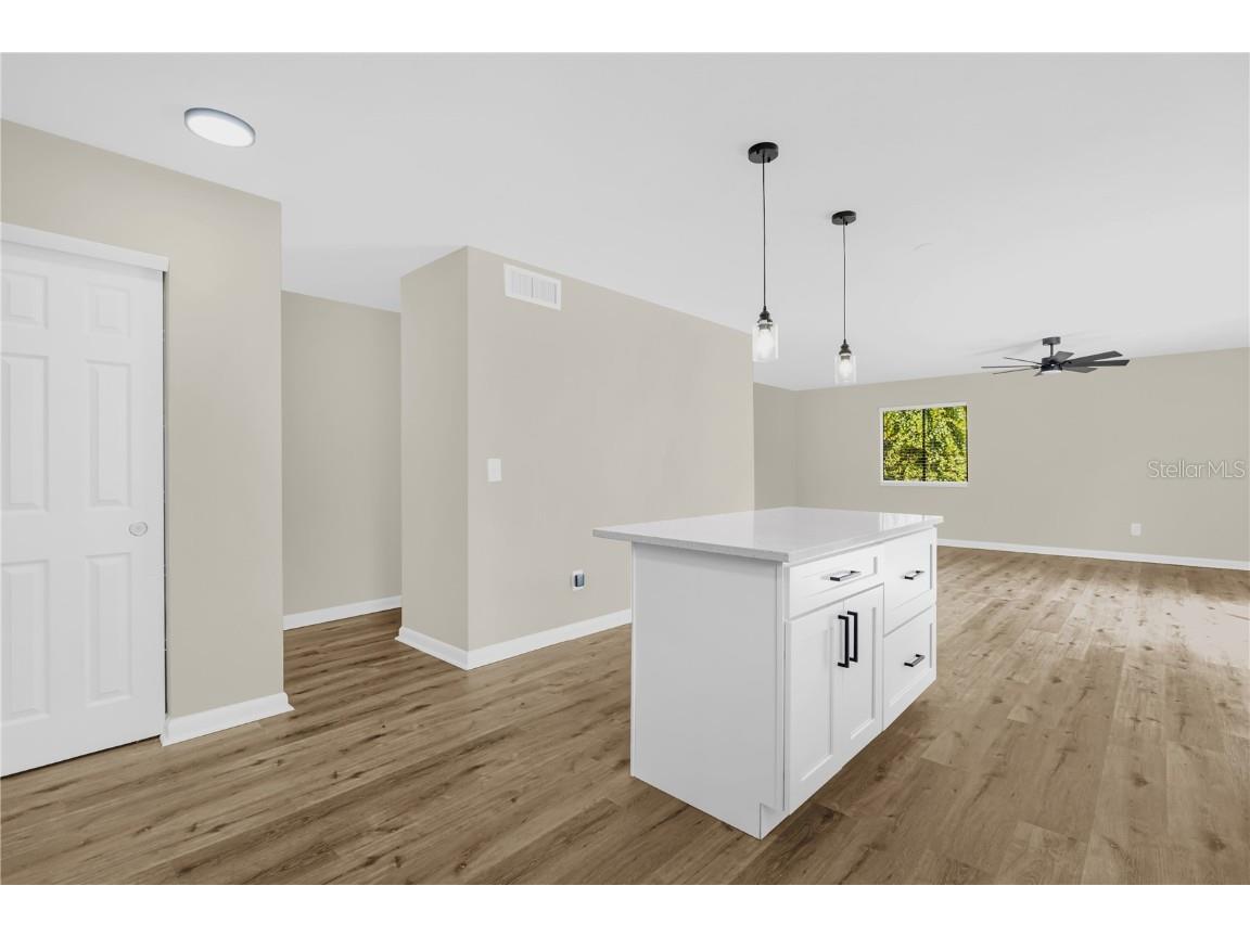 2521 Yule Tree Drive Edgewater FL 32141 O6344363 image8