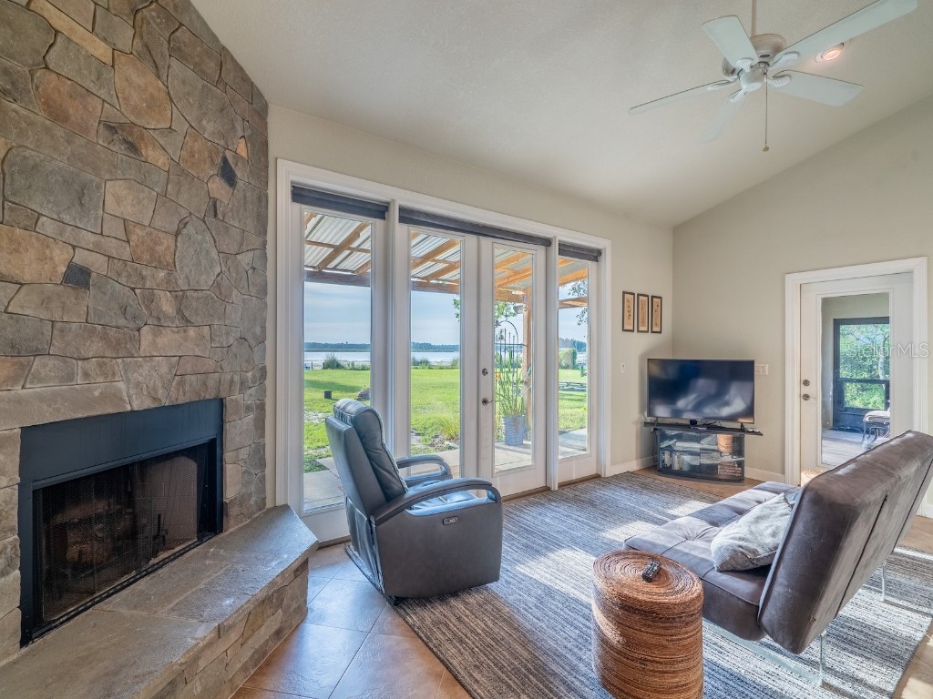 25212 E Highway 316 Salt Springs FL 32134 - LITTLE LAKE KERR OM709648 image20