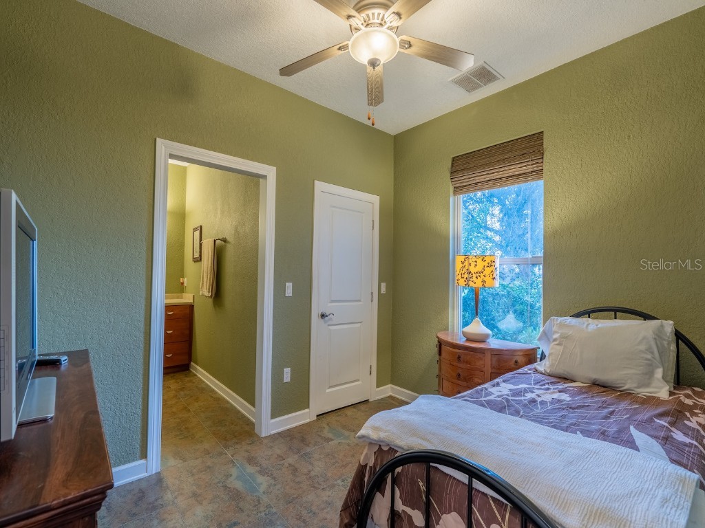 25212 E Highway 316 Salt Springs FL 32134 - LITTLE LAKE KERR OM709648 image29