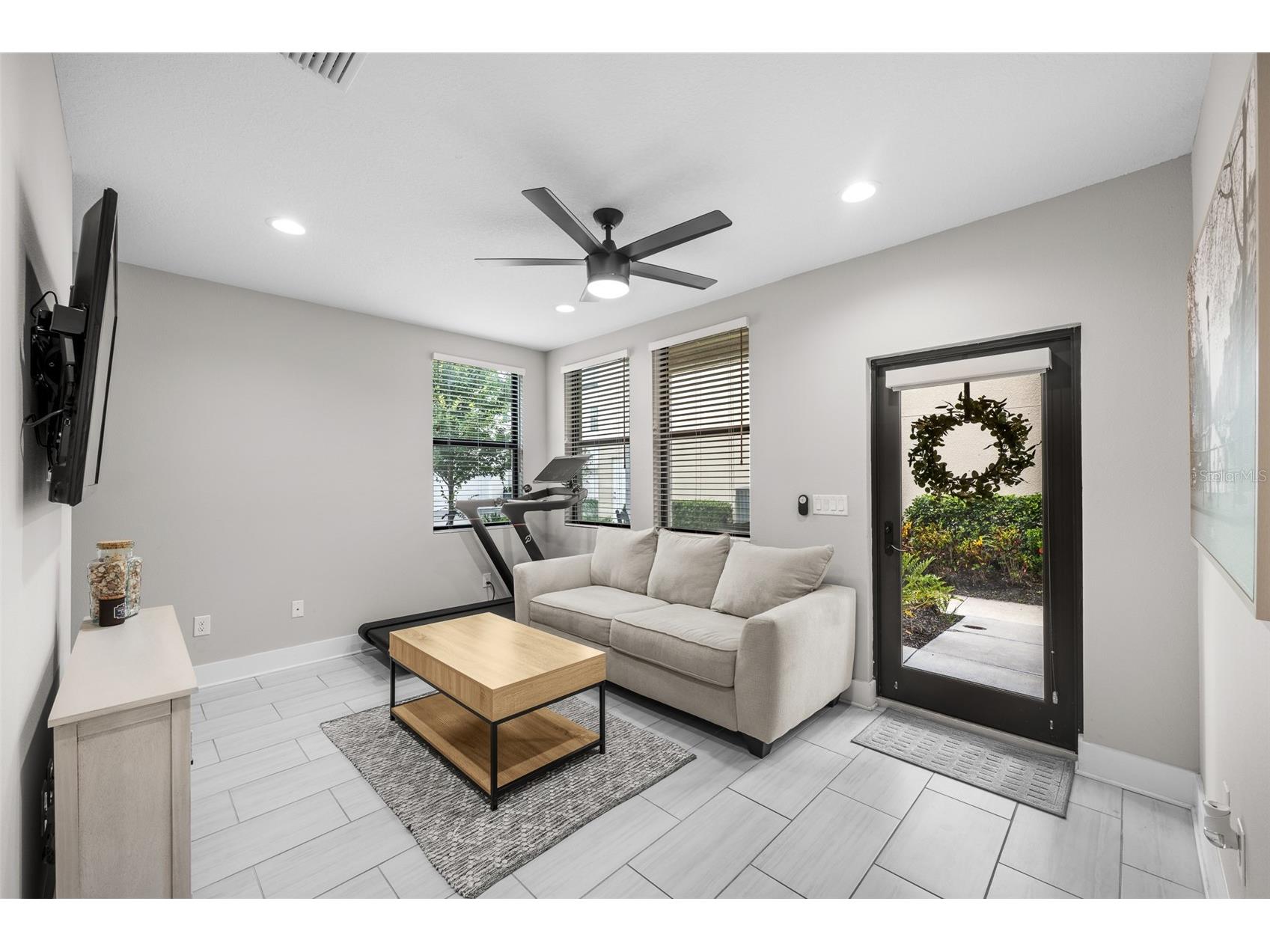 2522 12th Terrace N Saint Petersburg FL 33713 TB8520309 image5