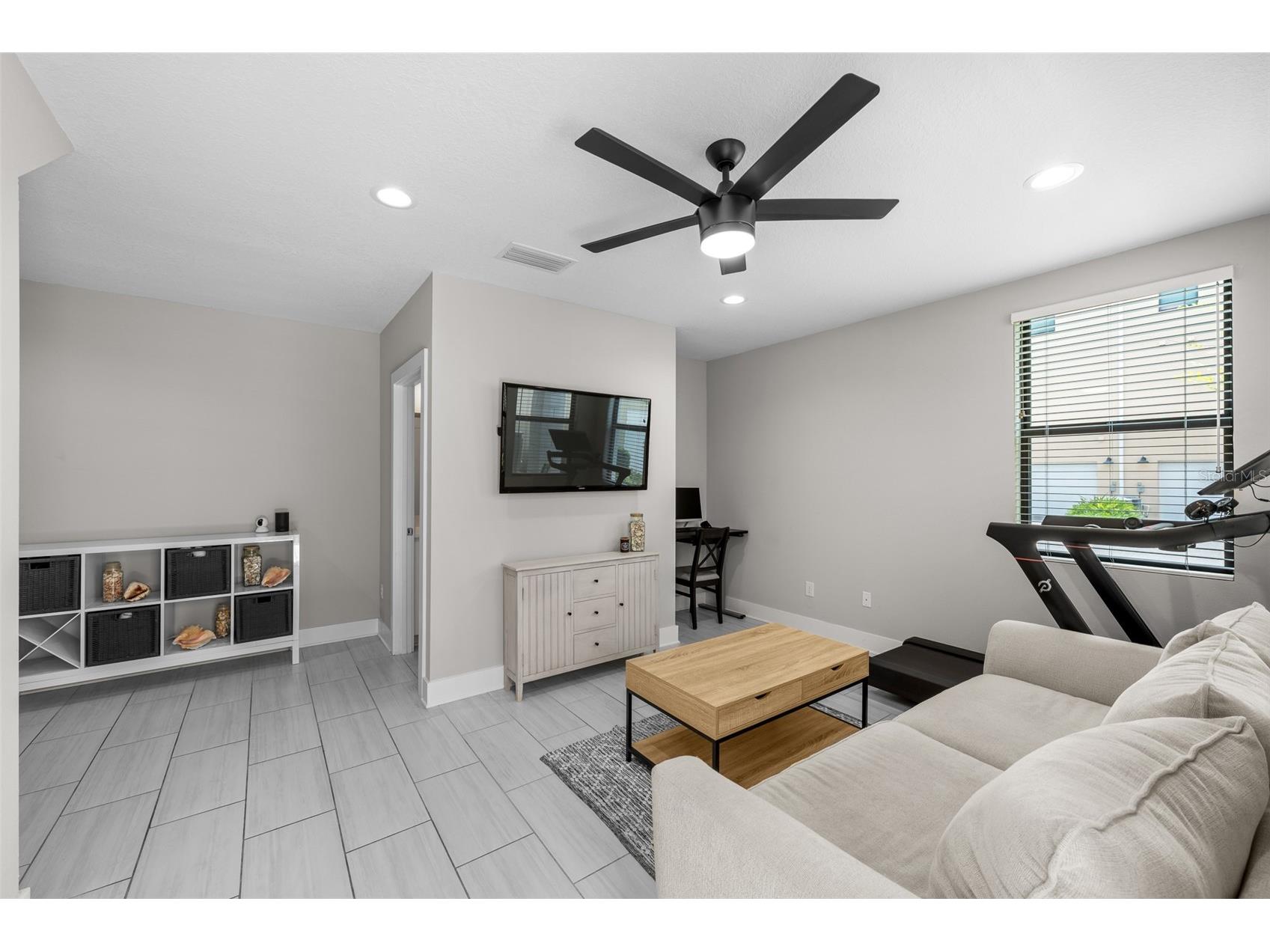 2522 12th Terrace N Saint Petersburg FL 33713 TB8520309 image6