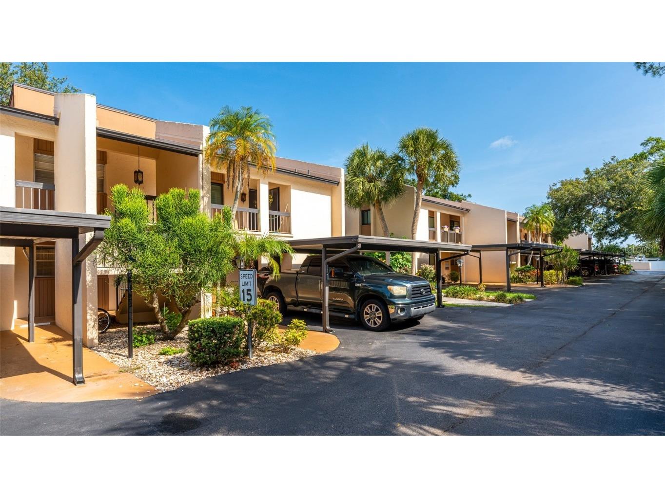 2522 Clubhouse Drive #106 Sarasota FL 34232 A4573793 image1