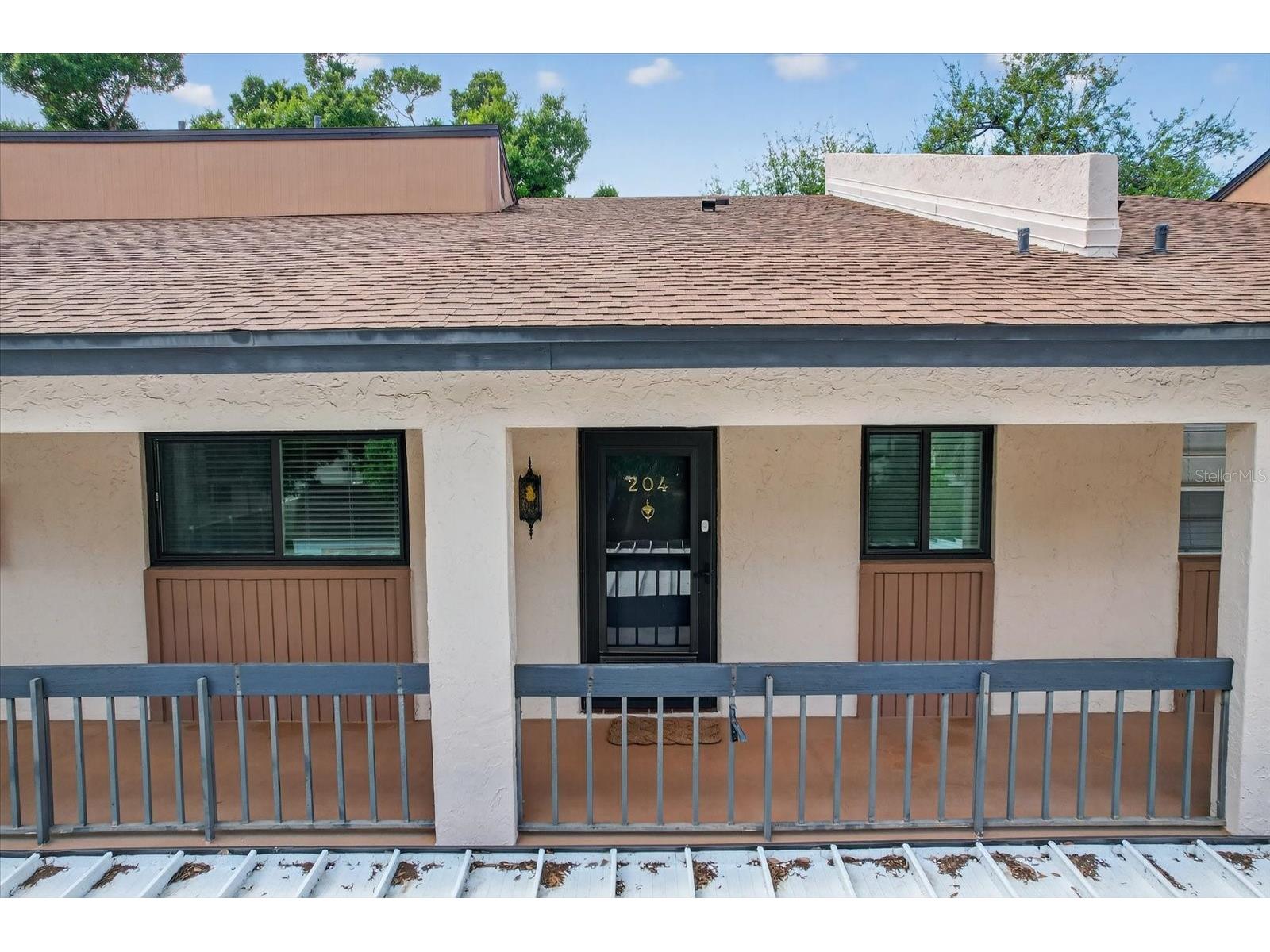 2522 Clubhouse Drive #204 Sarasota FL 34232 A4686377 image2