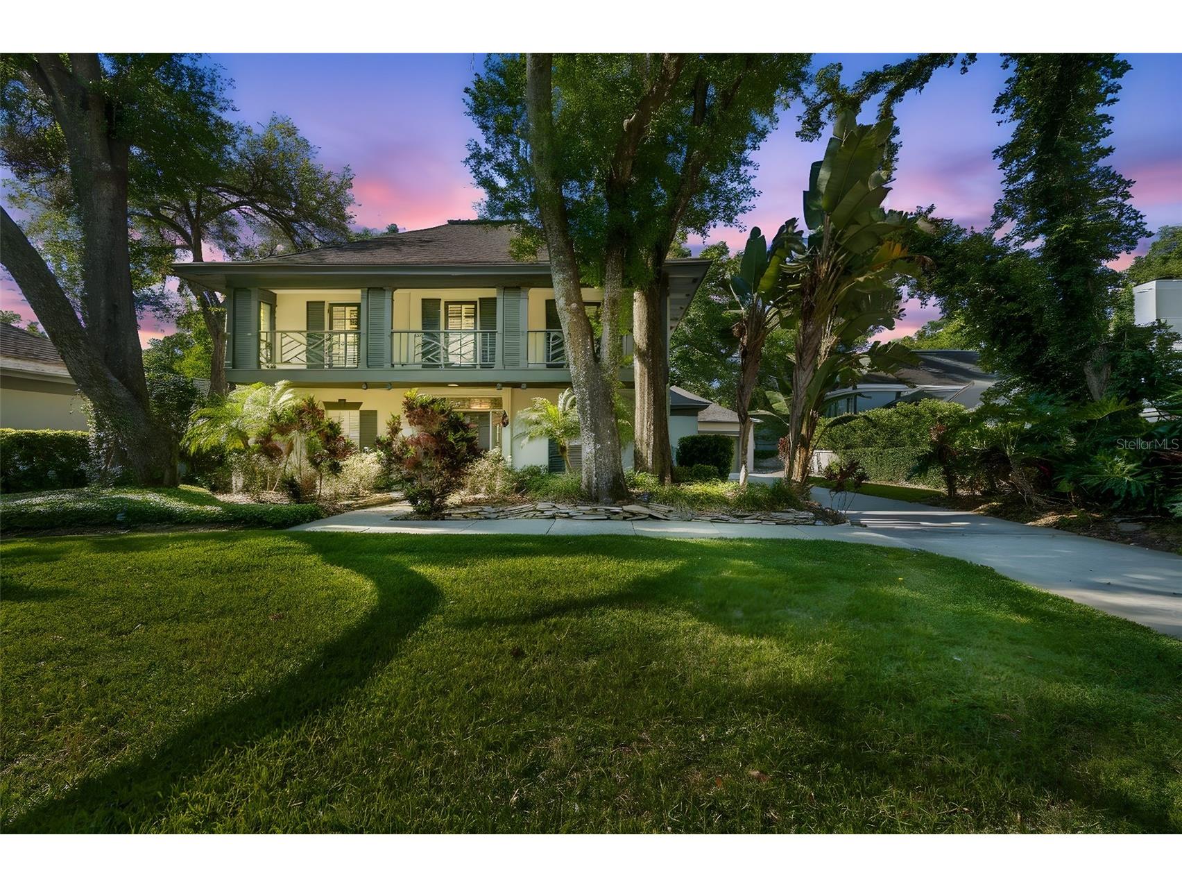 2522 Cozumel Drive Tampa FL 33618 - THOMPSON EAST POND TB8499818 image1