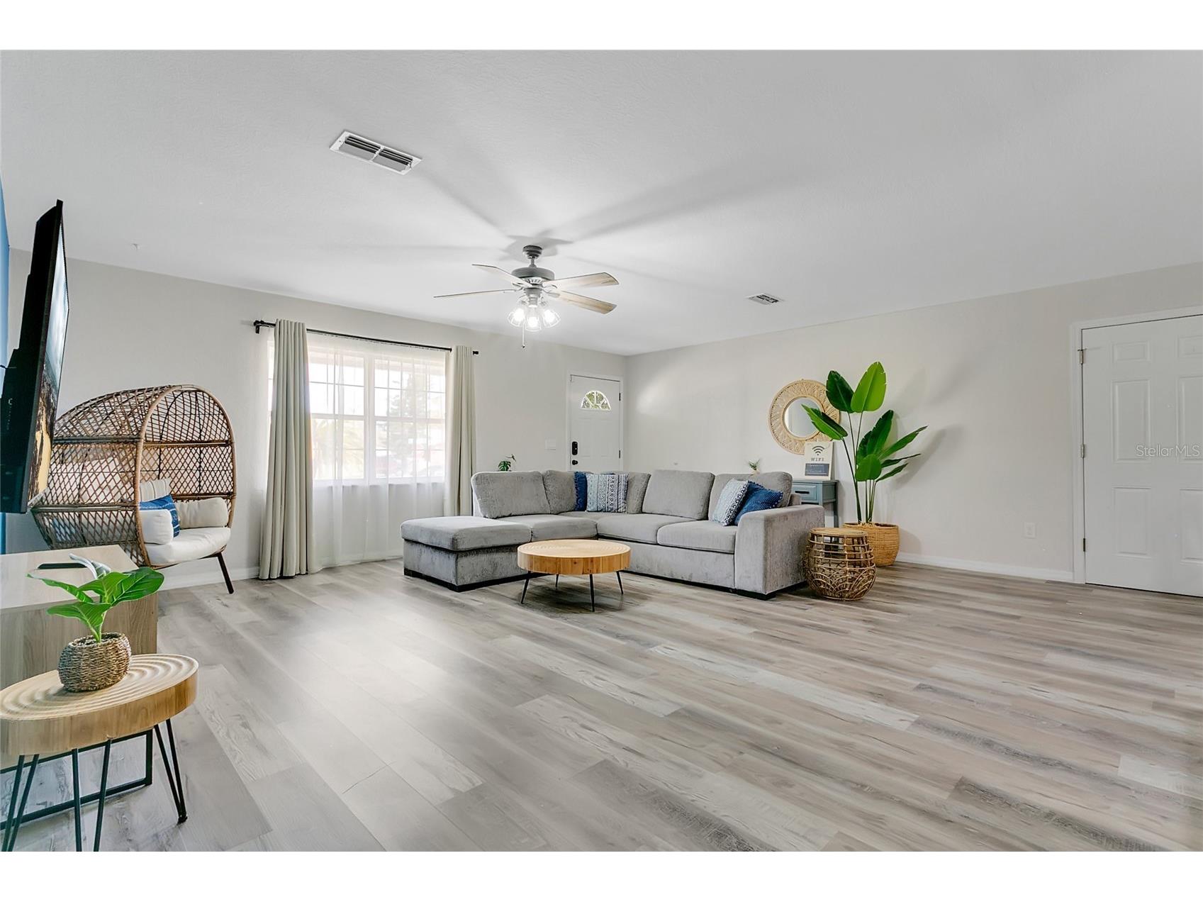2522 Evergreen Drive Edgewater FL 32141 O6406285 image2