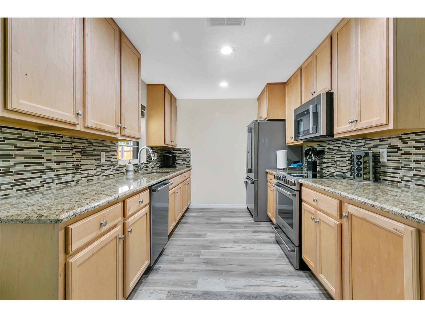 2522 Evergreen Drive Edgewater FL 32141 O6406285 image7