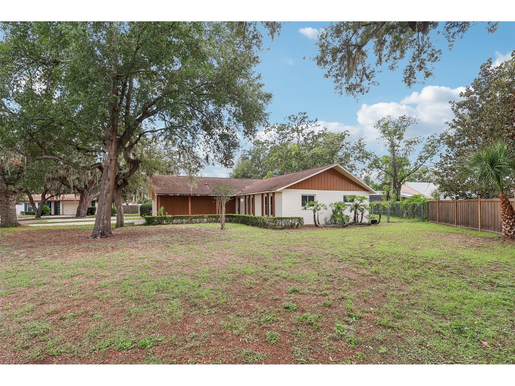 2522 Leston Court Orlando FL 32817 O6416038 image14