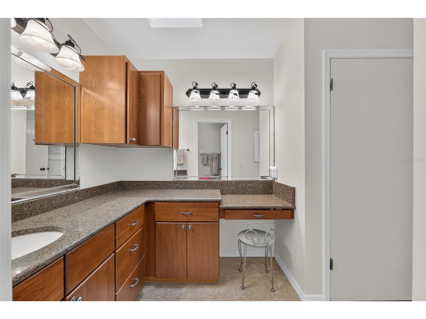 2522 NW 27th Place Gainesville FL 32605 GC541778 image35