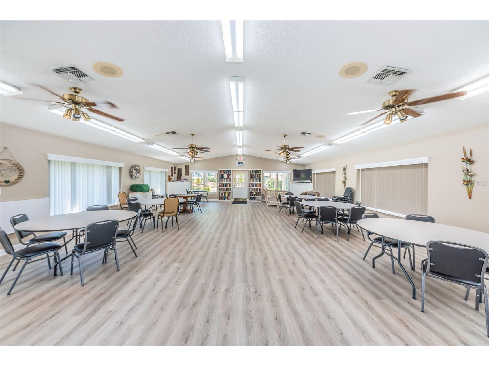 2522 Pine Ridge Way S #A2 Palm Harbor FL 34684 W7882205 image24
