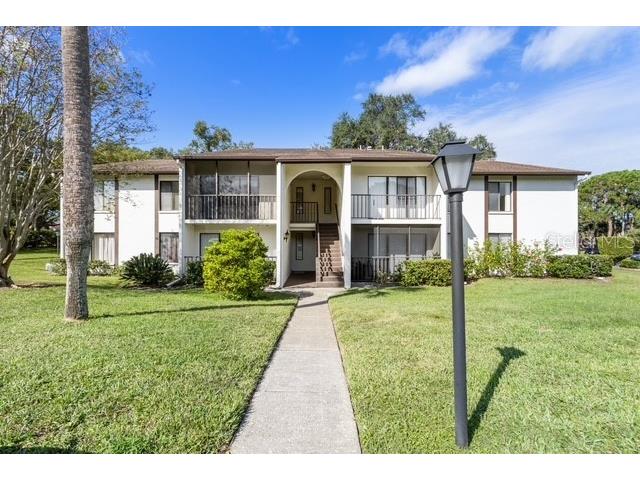 2522 Pine Ridge Way S #D2 Palm Harbor FL 34684 TB8473477 image1