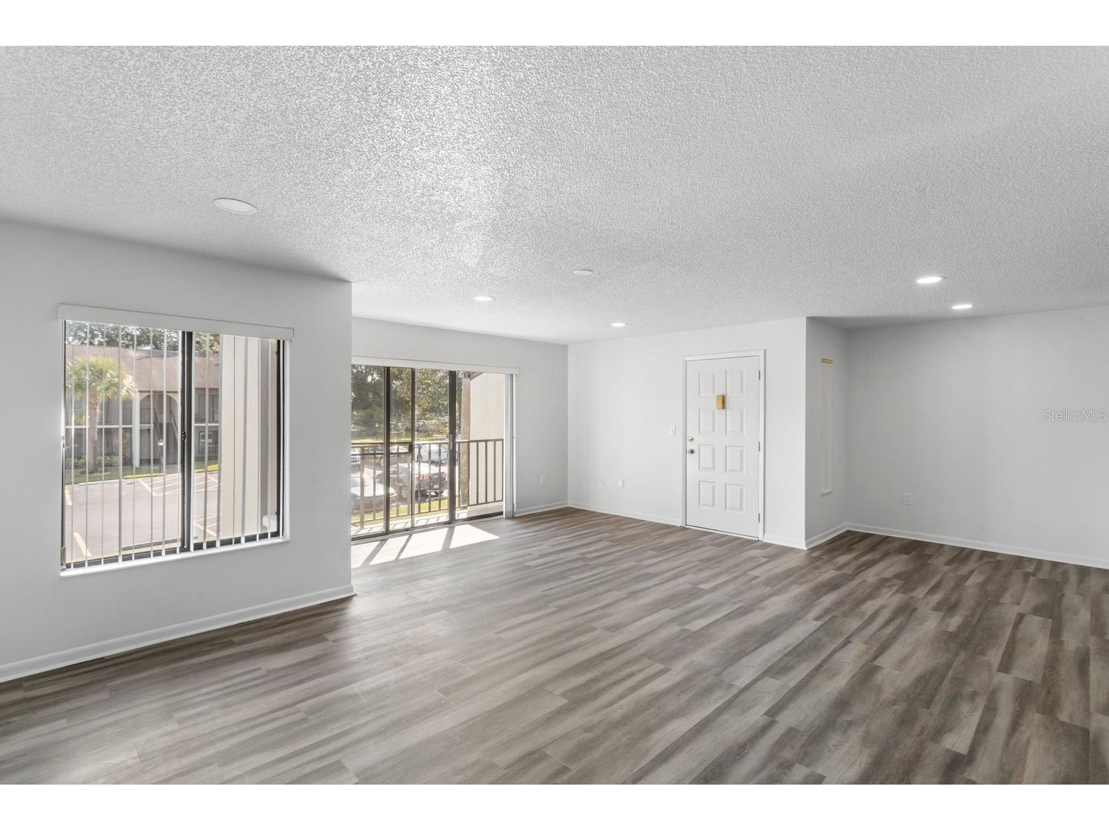 2522 Pine Ridge Way S #D2 Palm Harbor FL 34684 TB8473477 image5