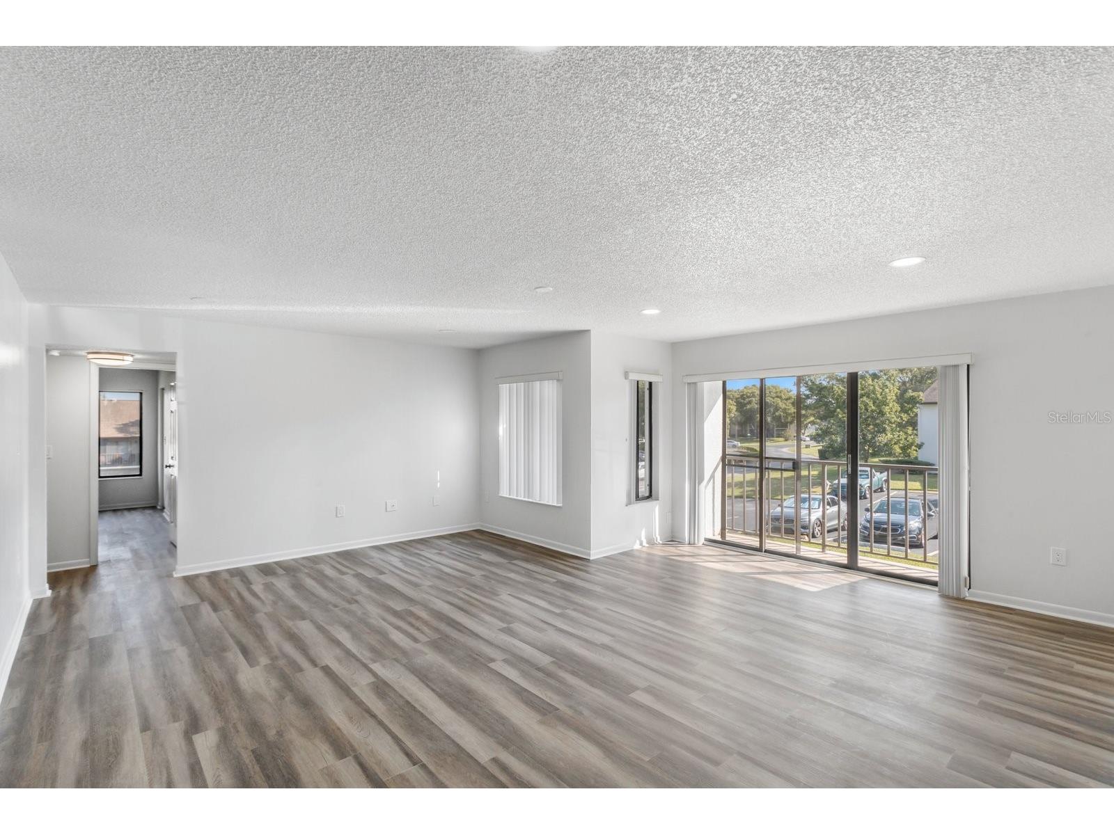 2522 Pine Ridge Way S #D2 Palm Harbor FL 34684 TB8473477 image6