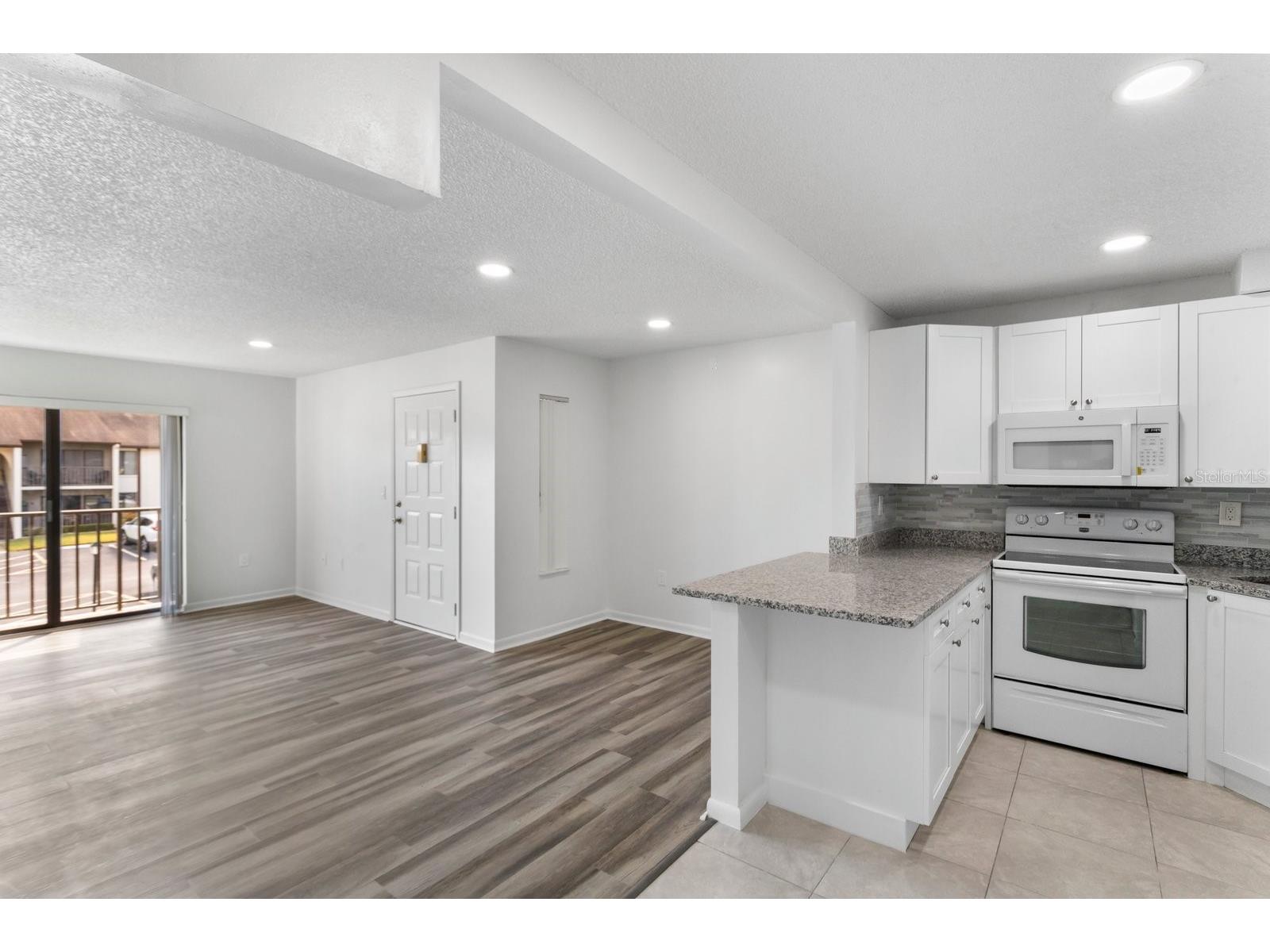 2522 Pine Ridge Way S #D2 Palm Harbor FL 34684 TB8473477 image8