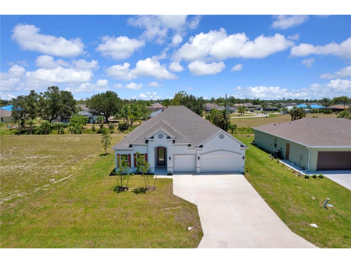 25221 Cadiz Drive Punta Gorda FL 33955 C7475836 image1