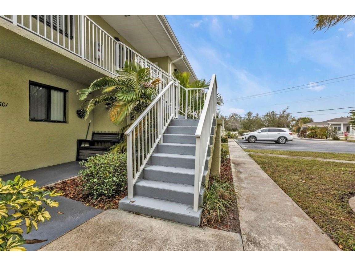 25225 Rampart Boulevard #1606 Punta Gorda FL 33983 C7512230 image4