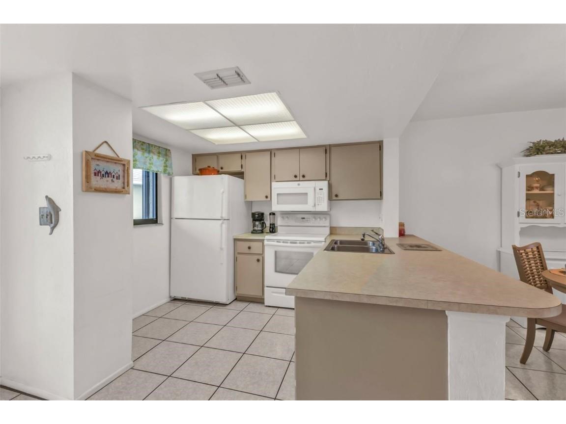 25225 Rampart Boulevard #1606 Punta Gorda FL 33983 C7512230 image7