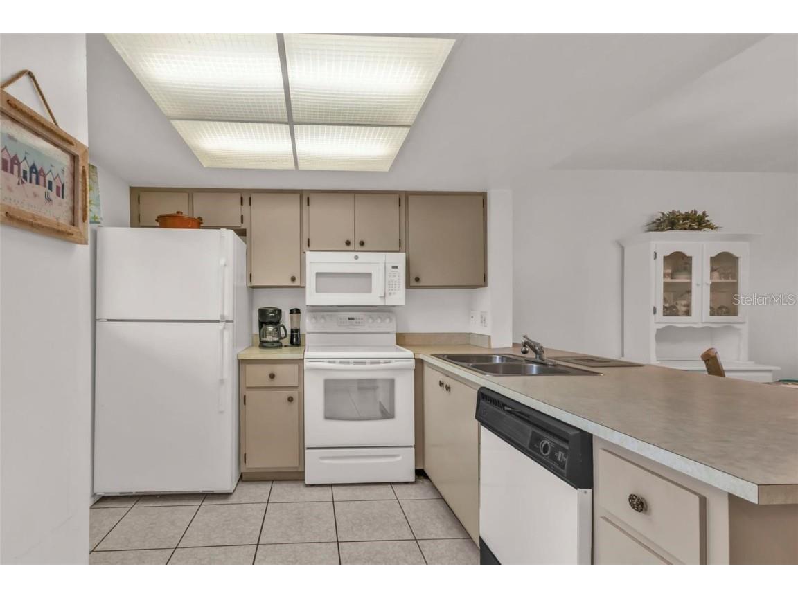 25225 Rampart Boulevard #1606 Punta Gorda FL 33983 C7512230 image8