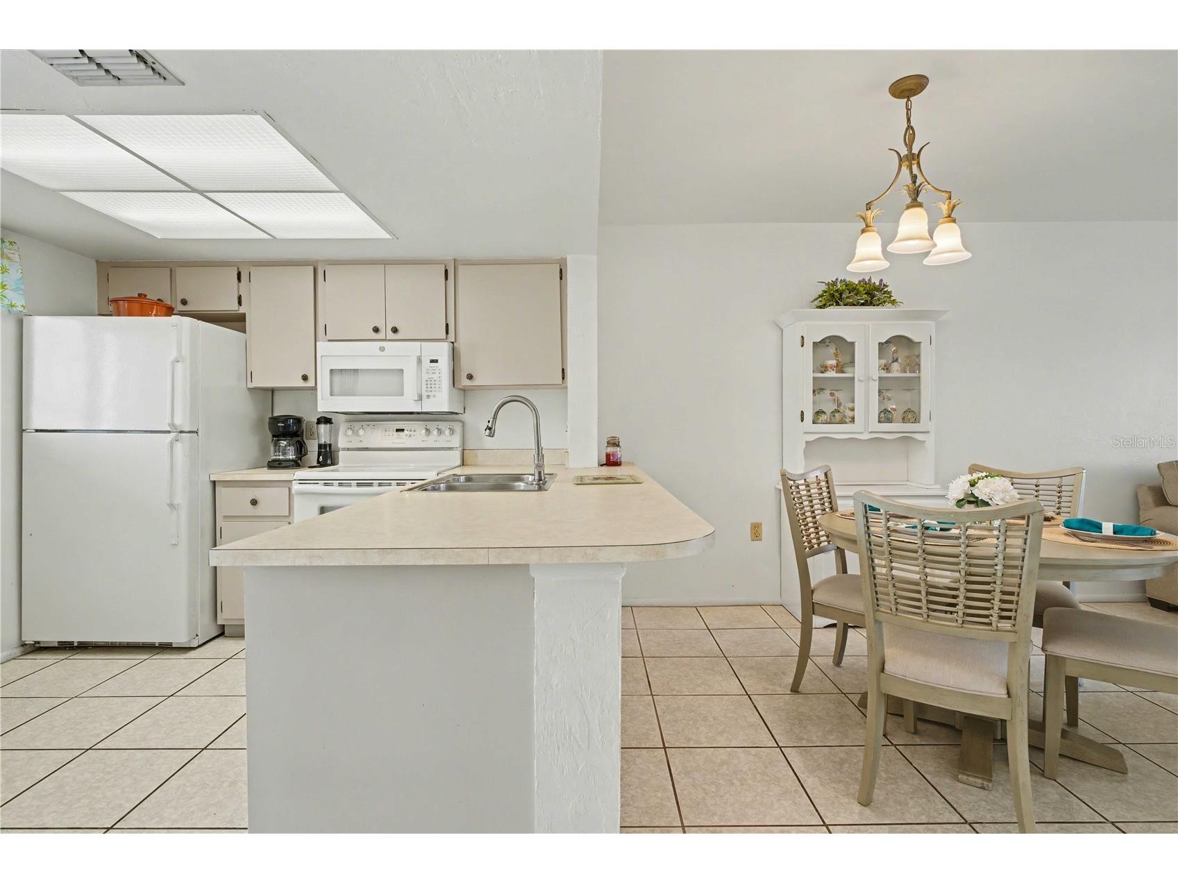 25225 Rampart Boulevard #1606 Punta Gorda FL 33983 C7522144 image10