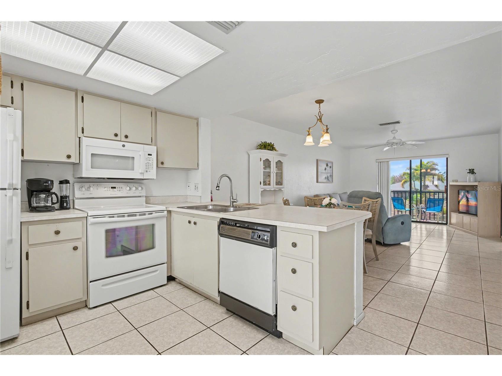 25225 Rampart Boulevard #1606 Punta Gorda FL 33983 C7522144 image17