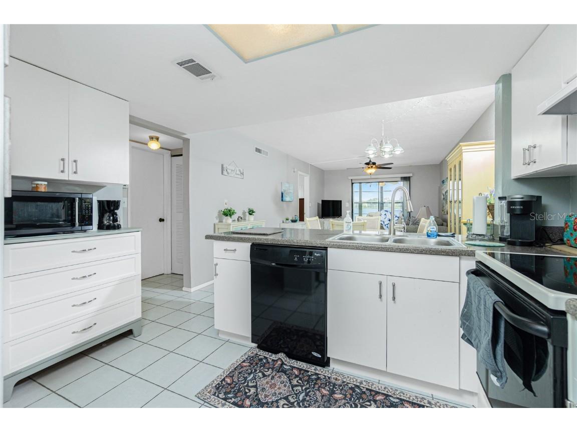 25225 Rampart Boulevard #1701 Punta Gorda FL 33983 C7516818 image6