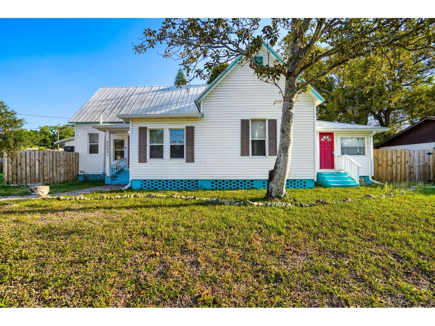 2523 10th Avenue W Bradenton FL 34205 TB8480887 image1