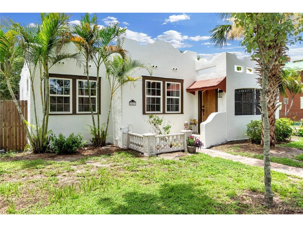 2523 11th Avenue W Bradenton FL 34205 A4658142 image1