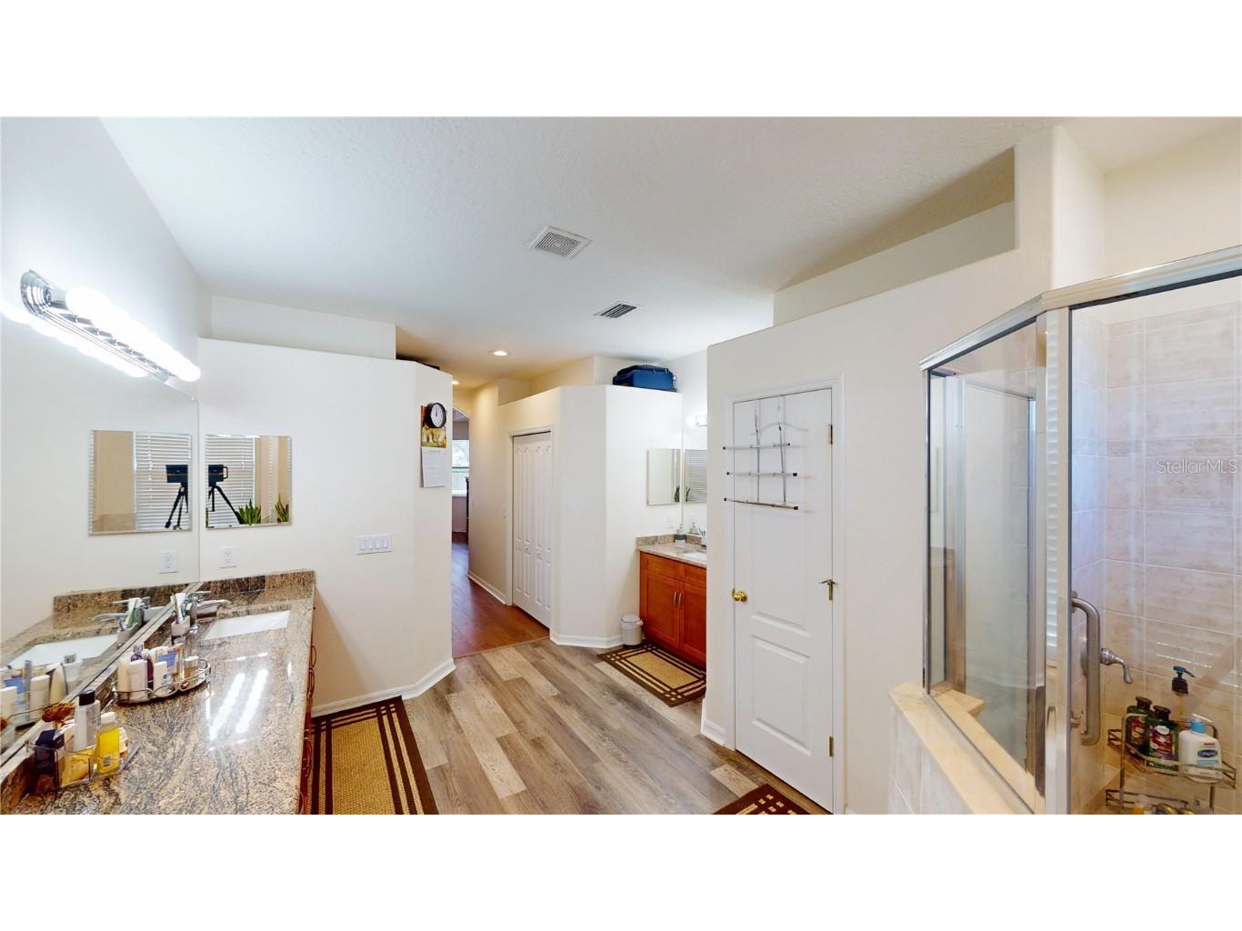 2523 Bonterra Boulevard Valrico FL 33594 TB8447250 image34