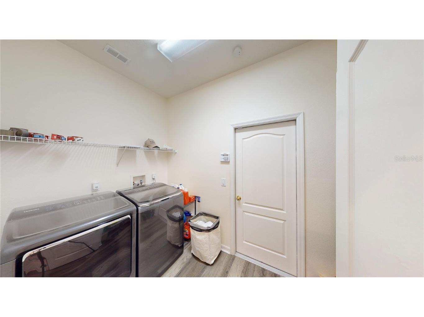 2523 Bonterra Boulevard Valrico FL 33594 TB8447250 image37