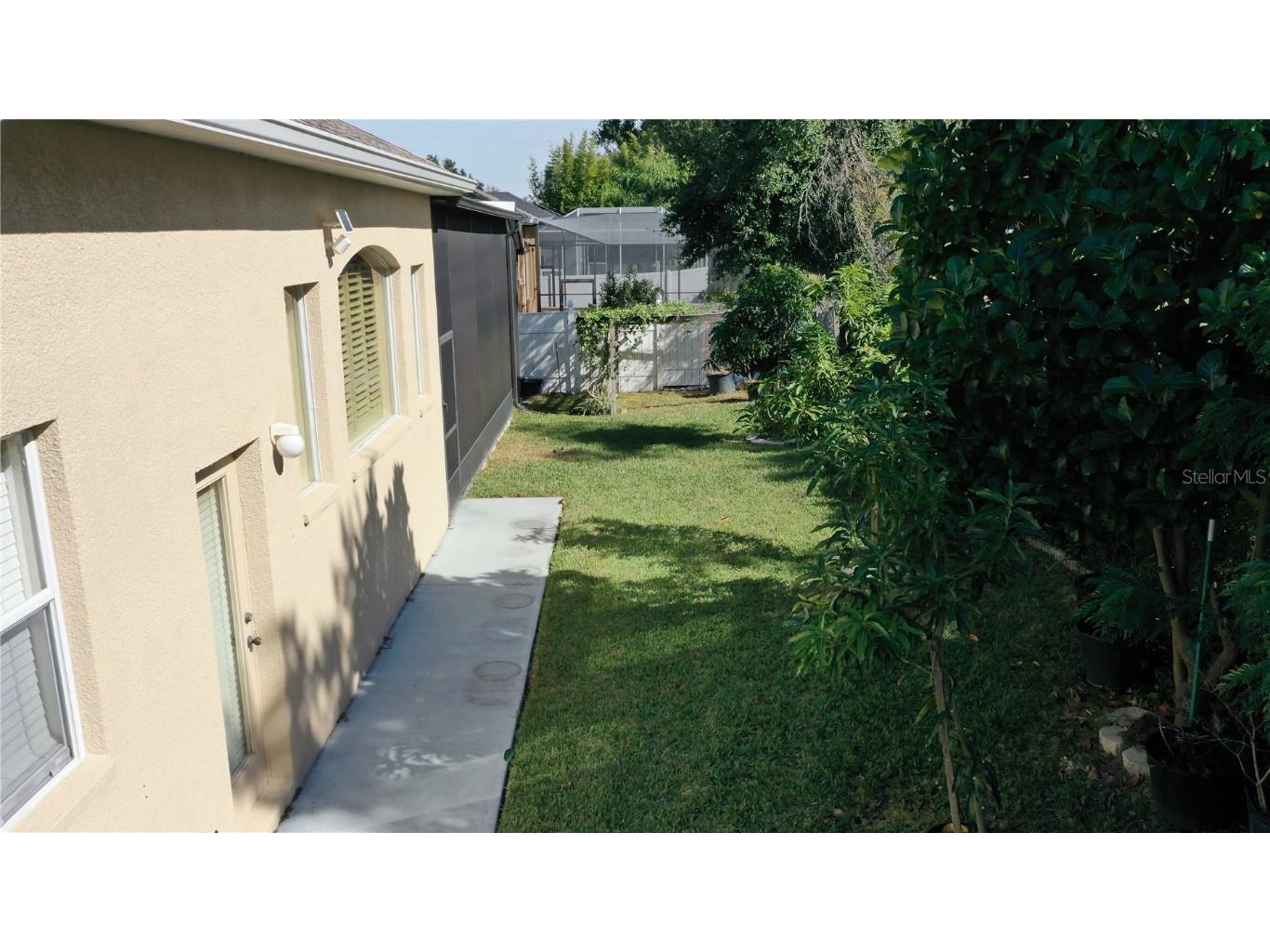 2523 Bonterra Boulevard Valrico FL 33594 TB8447250 image63