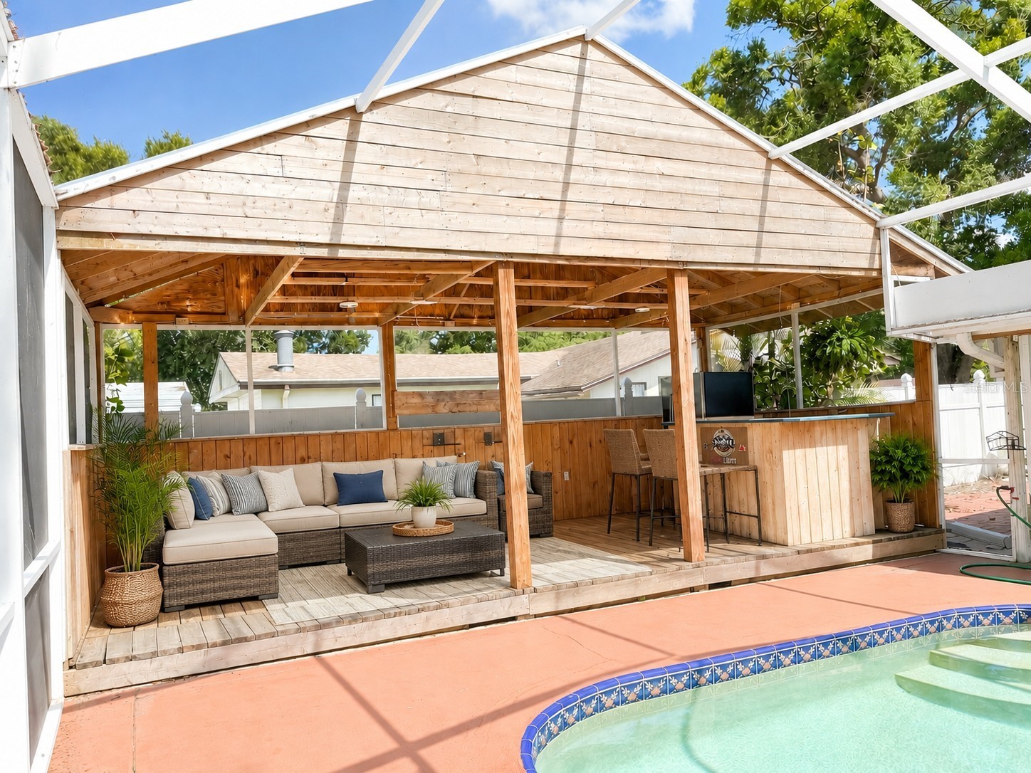 2523 Krueger Ln Tampa FL 33618 TB8509338 image41