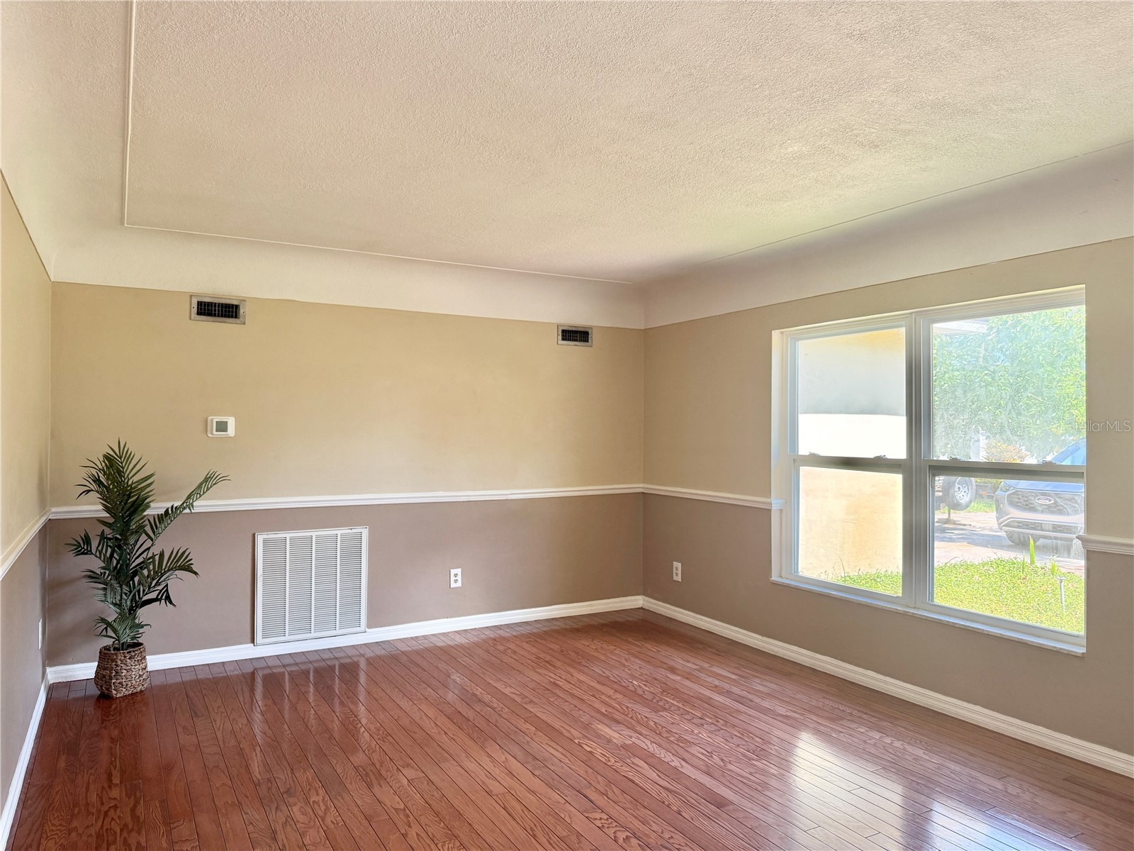 2523 Krueger Ln Tampa FL 33618 TB8509338 image5