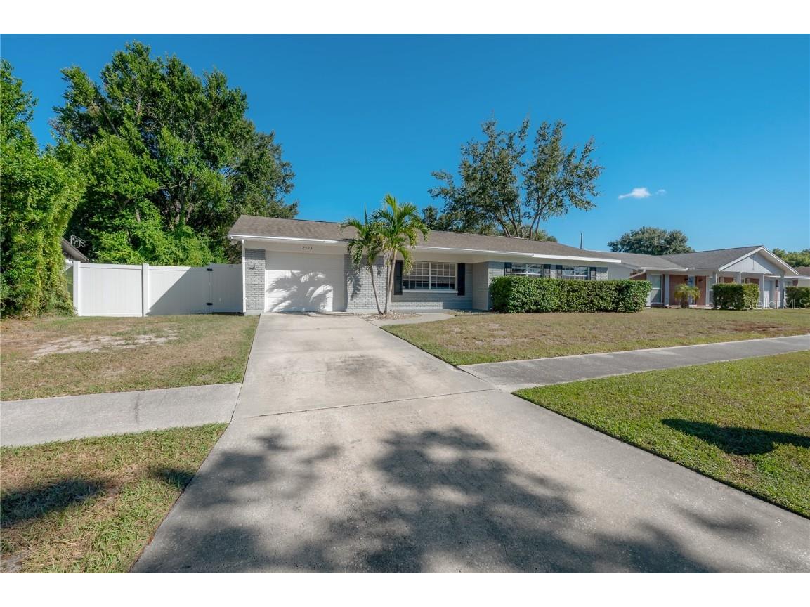 2523 Lake Ellen Circle Tampa FL 33618 TB8438638 image33