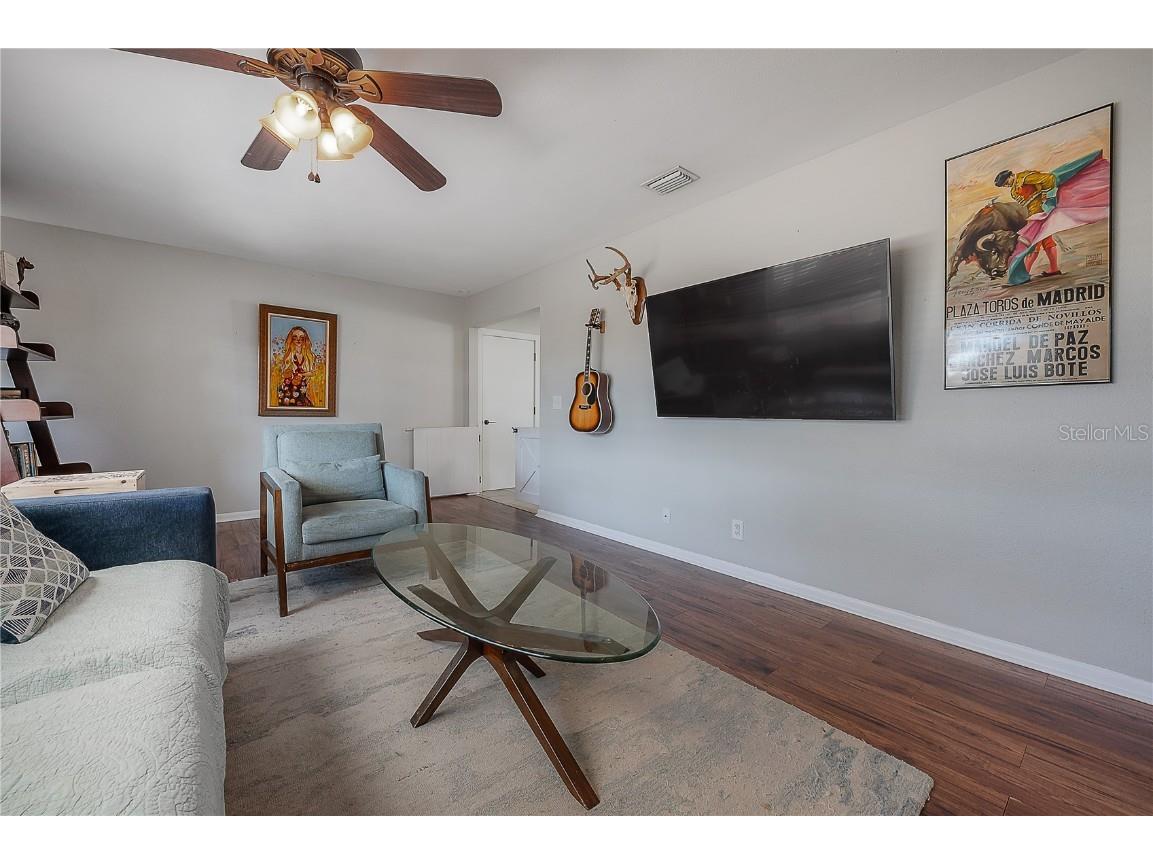 2523 Lake Ellen Circle Tampa FL 33618 TB8438638 image4