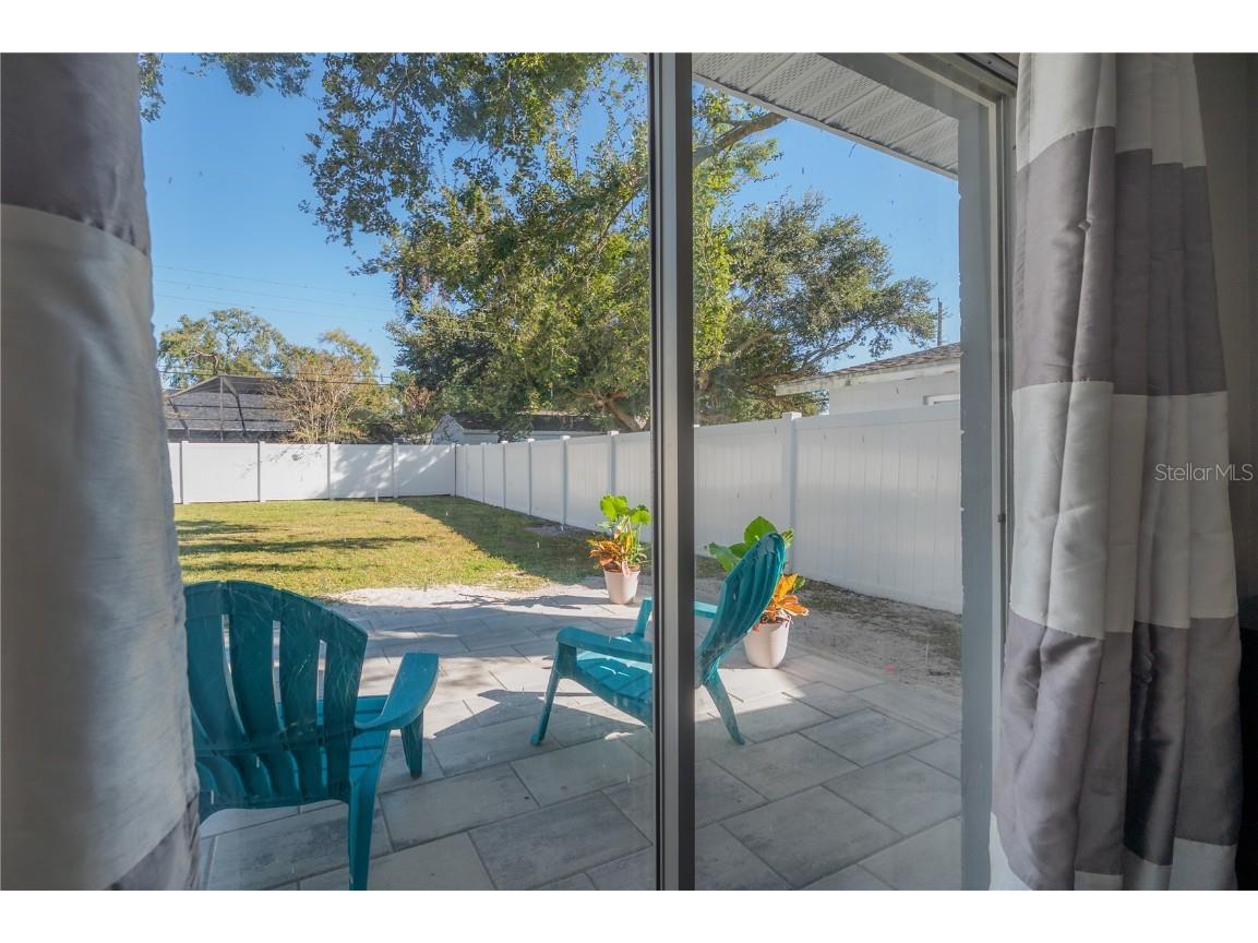 2523 Lake Ellen Circle Tampa FL 33618 TB8452267 image15