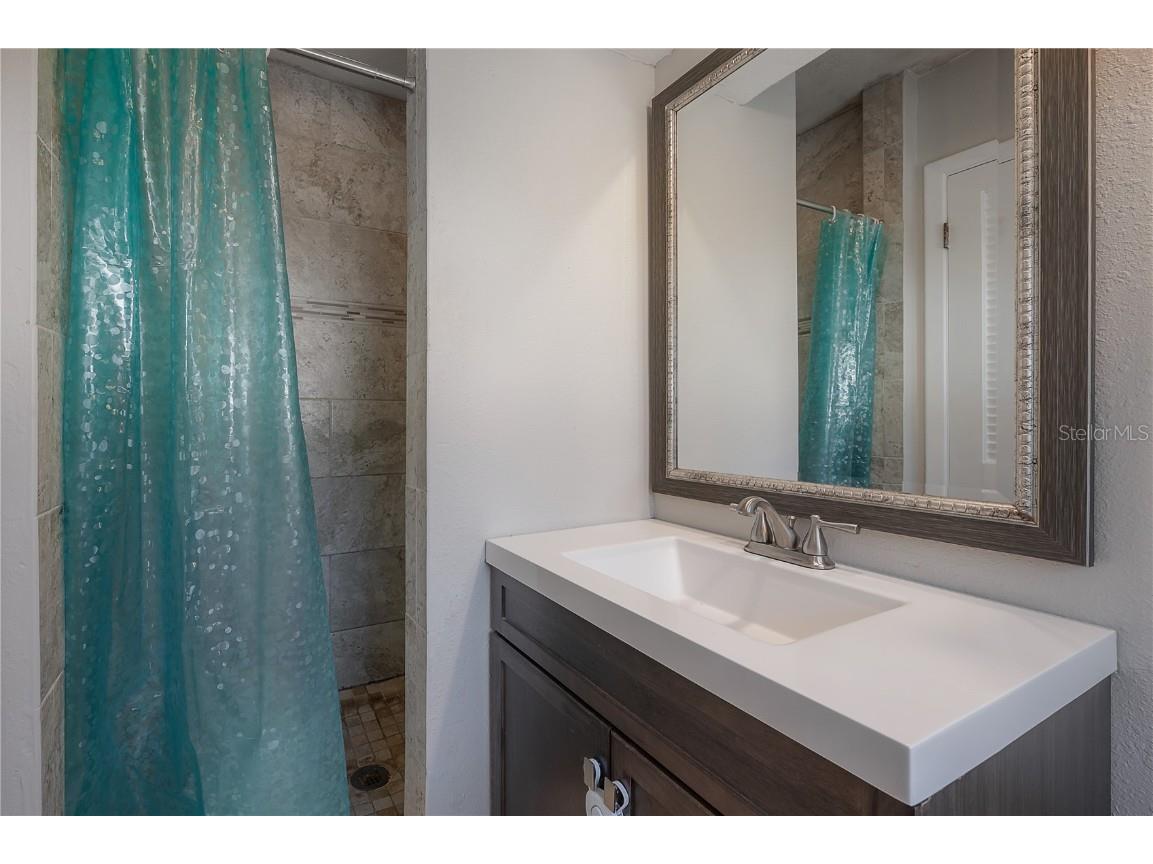 2523 Lake Ellen Circle Tampa FL 33618 TB8452267 image22