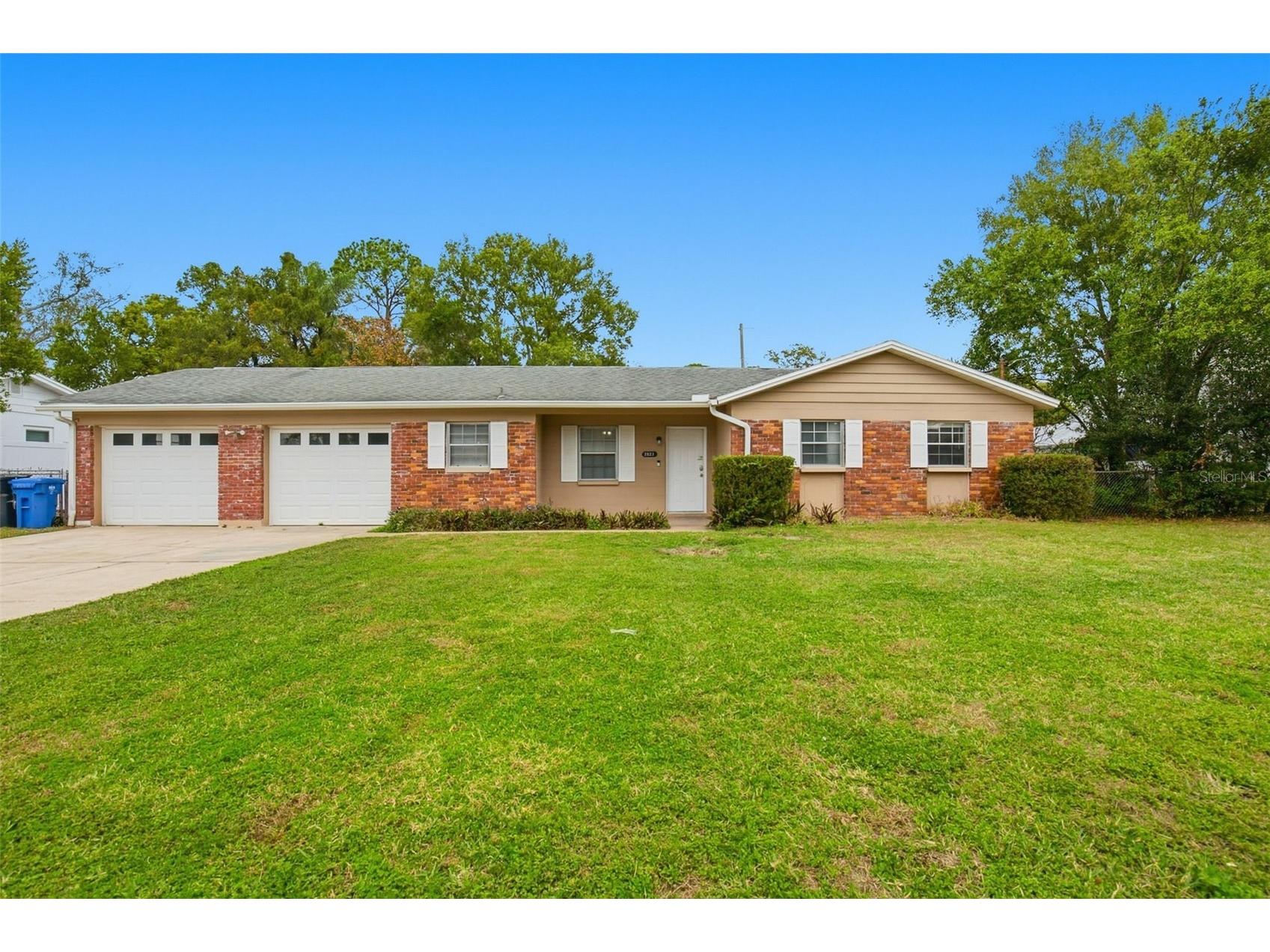 2523 Lake Ellen Lane Tampa FL 33618 O6371648 image1