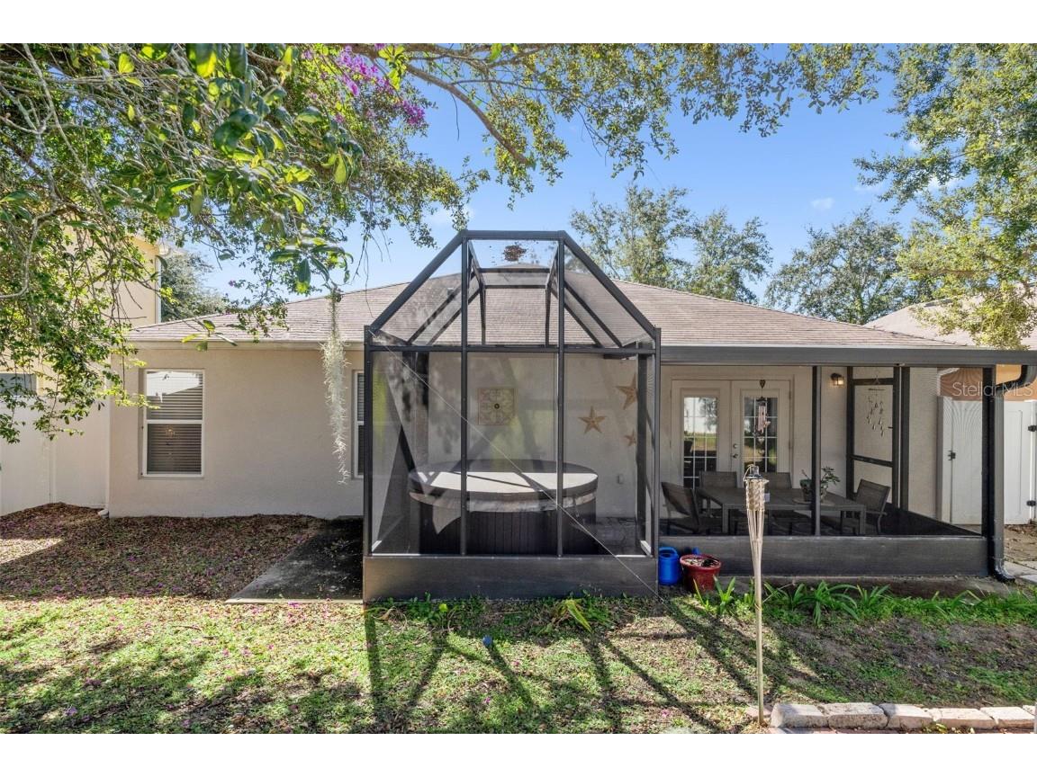 2523 Martins Run Tavares FL 32778 O6358715 image17