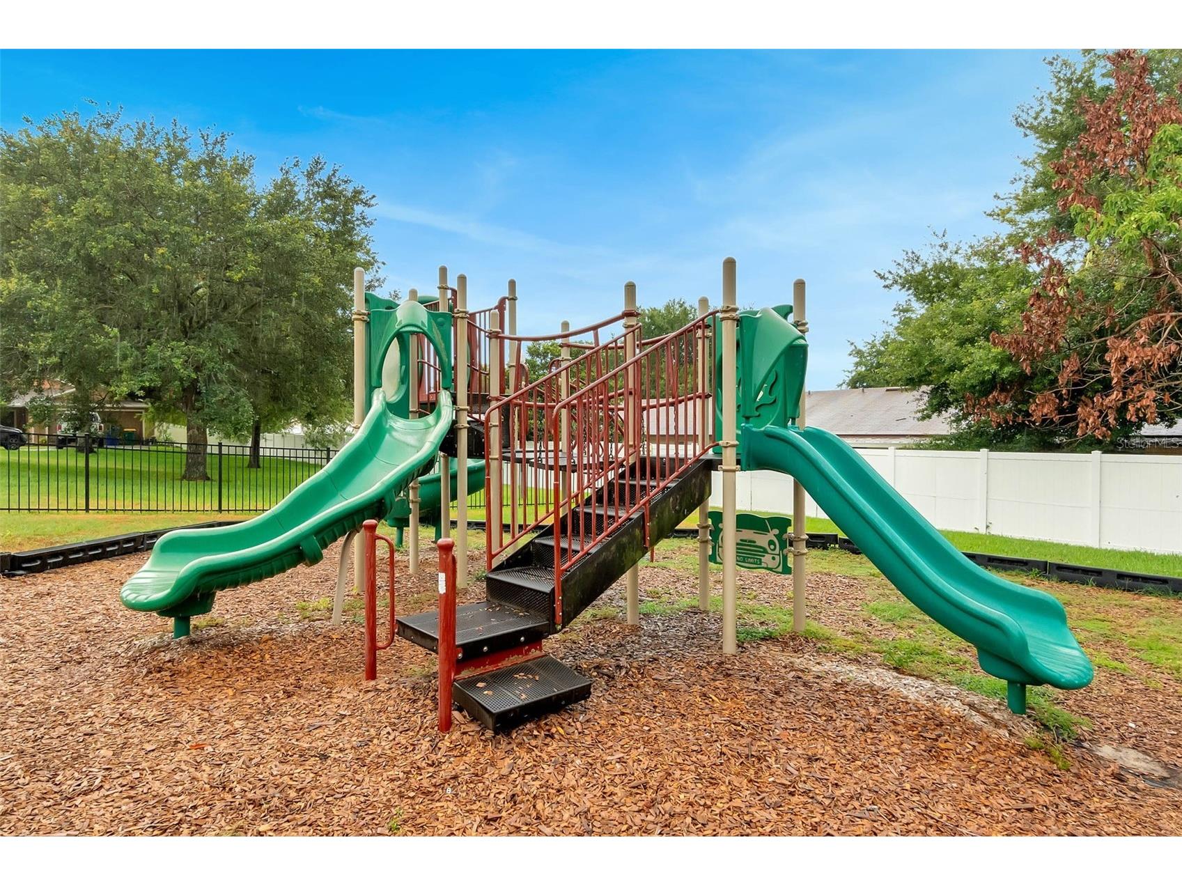 2523 Martins Run Tavares FL 32778 O6409745 image19