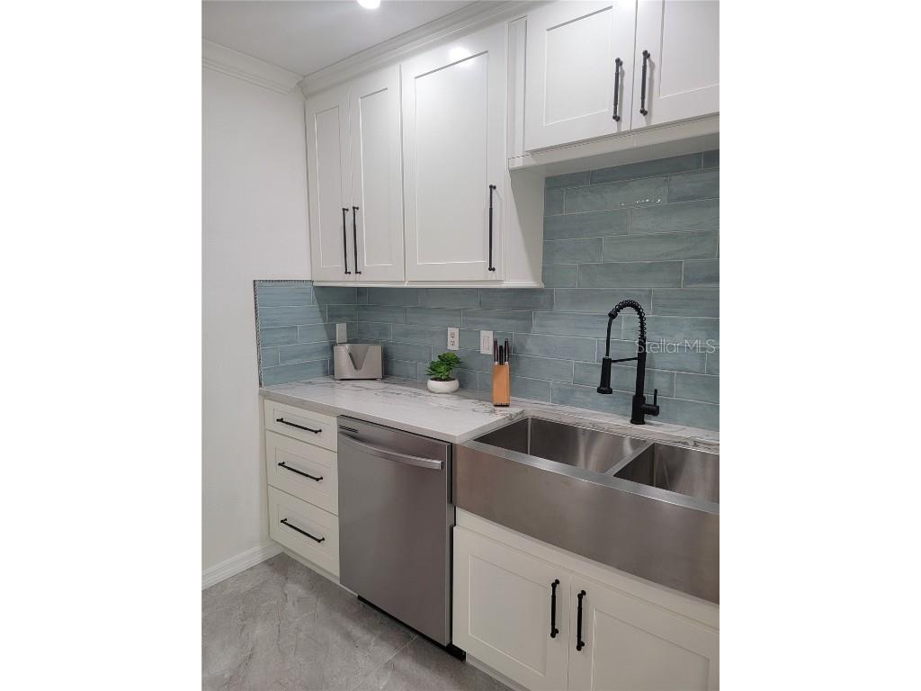 2523 Northfield Lane Clearwater FL 33761 TB8362390 image13