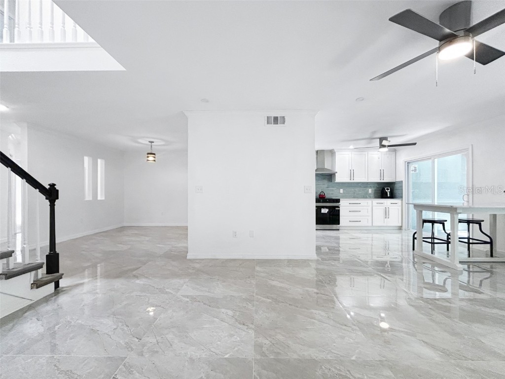 2523 Northfield Lane Clearwater FL 33761 TB8362390 image4