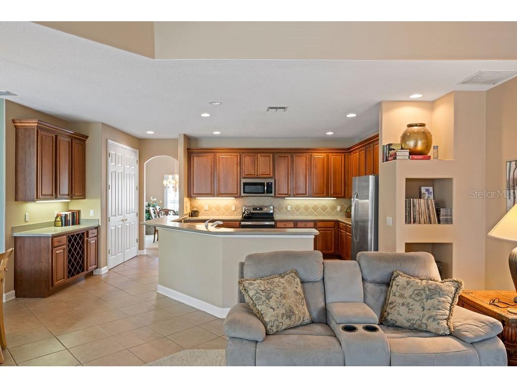 2523 Saint Ignatius Court Orlando FL 32835 O6395846 image13