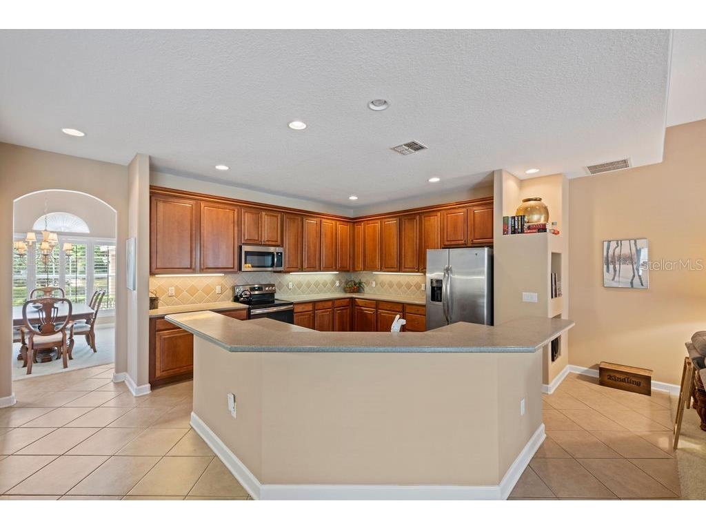 2523 Saint Ignatius Court Orlando FL 32835 O6395846 image14