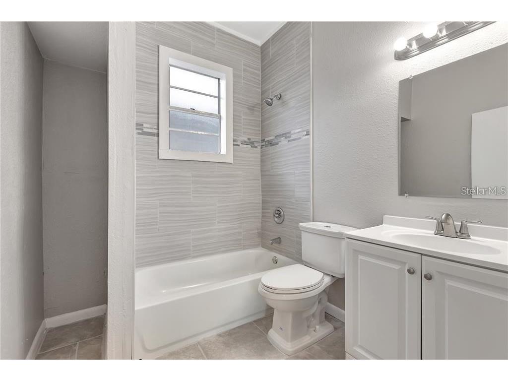 2523 W Spruce Street Tampa FL 33607 TB8404986 image10