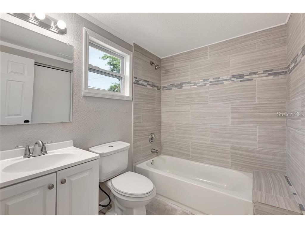 2523 W Spruce Street Tampa FL 33607 TB8404986 image11