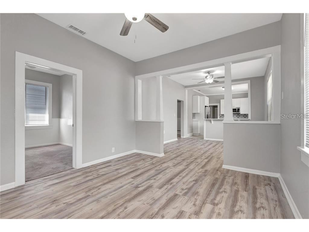 2523 W Spruce Street Tampa FL 33607 TB8404986 image7