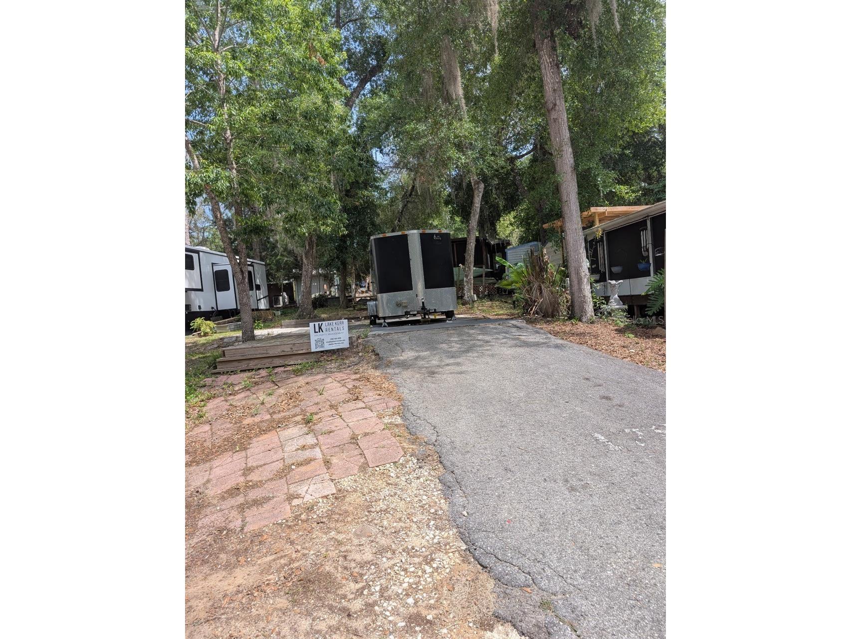 25232 NE 143rd Street #178 Salt Springs FL 32134 - LITTLE LAKE KERR OM725092 image1