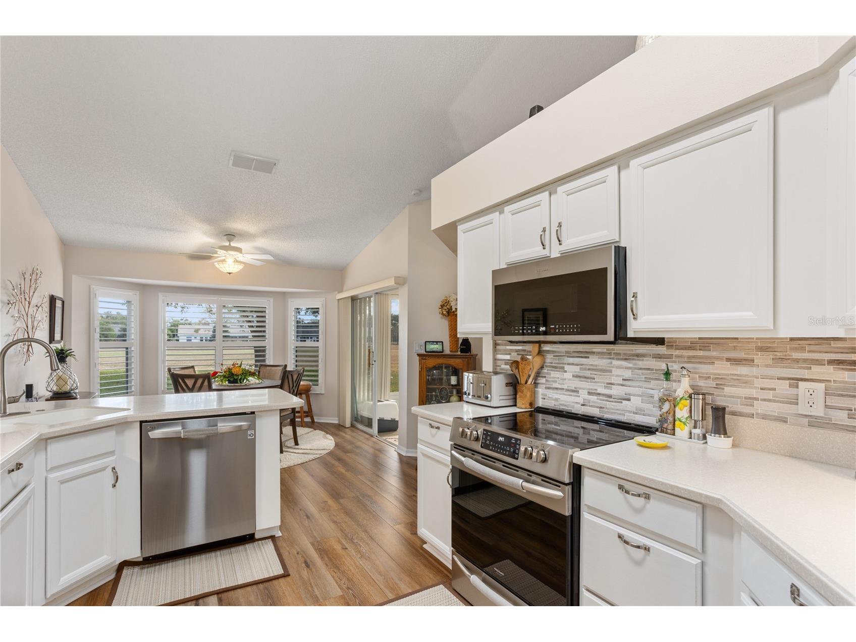 25233 Lost Oak Circle Leesburg FL 34748 O6376562 image8