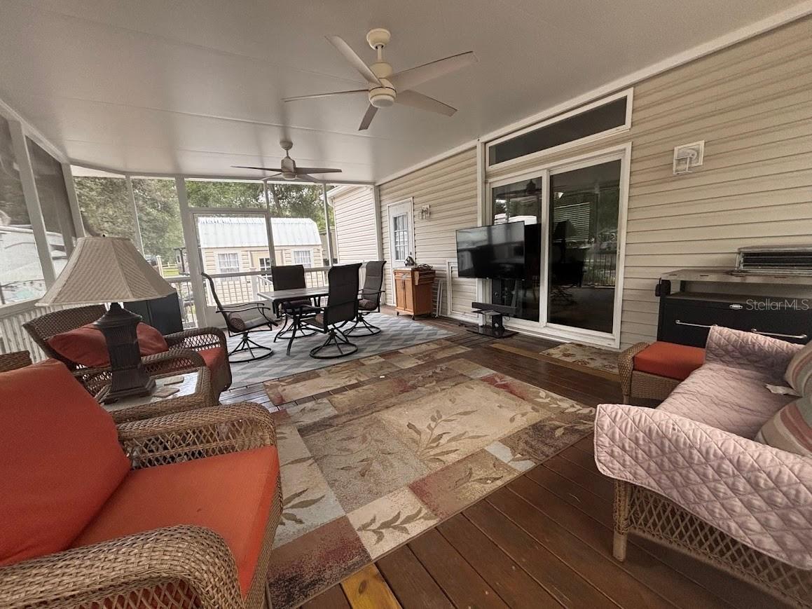 25235 NE 143rd Place #145 Salt Springs FL 32134 - LITTLE LAKE KERR OM720883 image16