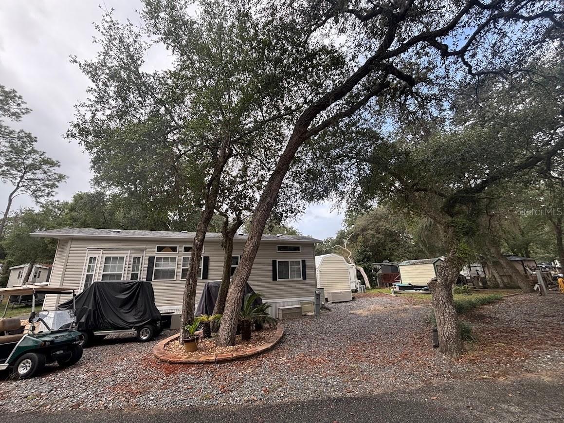 25235 NE 143rd Place #145 Salt Springs FL 32134 - LITTLE LAKE KERR OM720883 image7