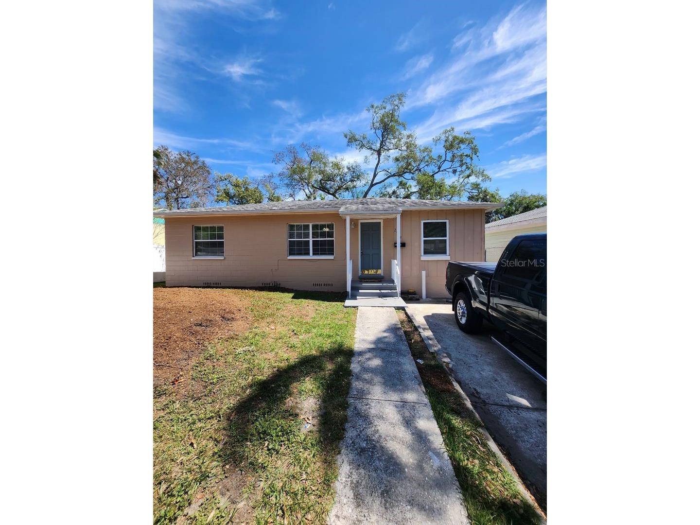 2524 19th Street S Saint Petersburg FL 33712 TB8498373 image1